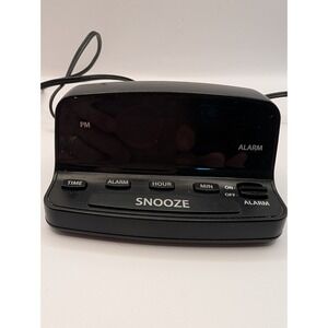 Sharp SPC051 Small Digital Alarm Clock  ~ AAA Battery Backup & Snooze Button EUC
